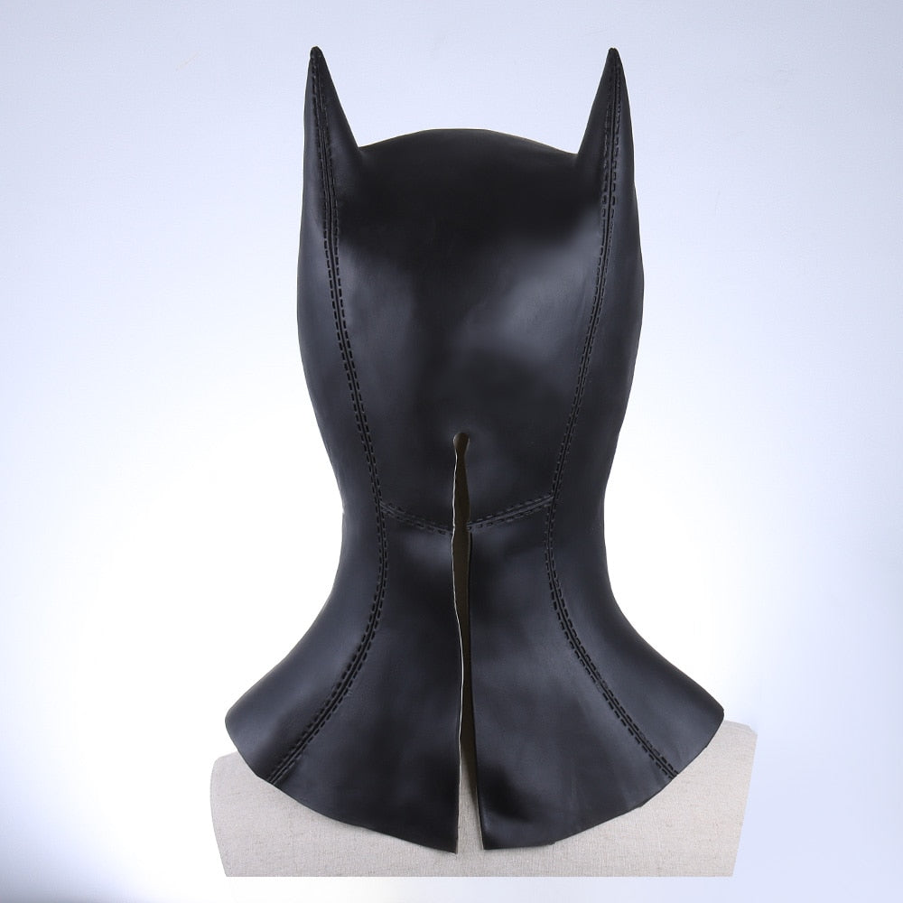 Batman: Batman Mask Cosplay